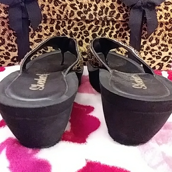 Skechers Sandals - Picture 4 of 8